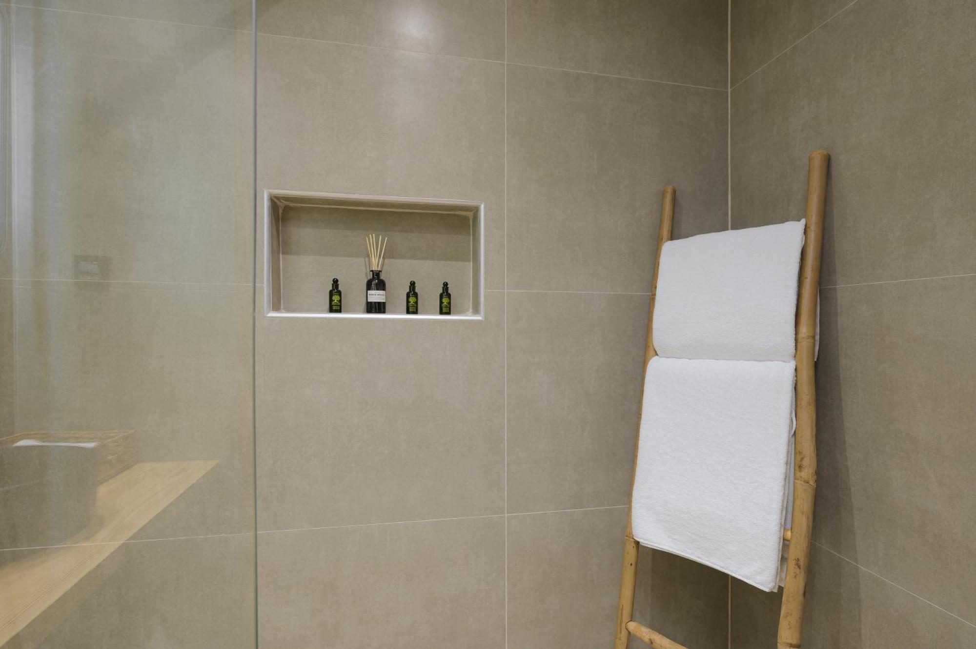 Abelia Boutique Rooms ซีลีวี ภายนอก รูปภาพ